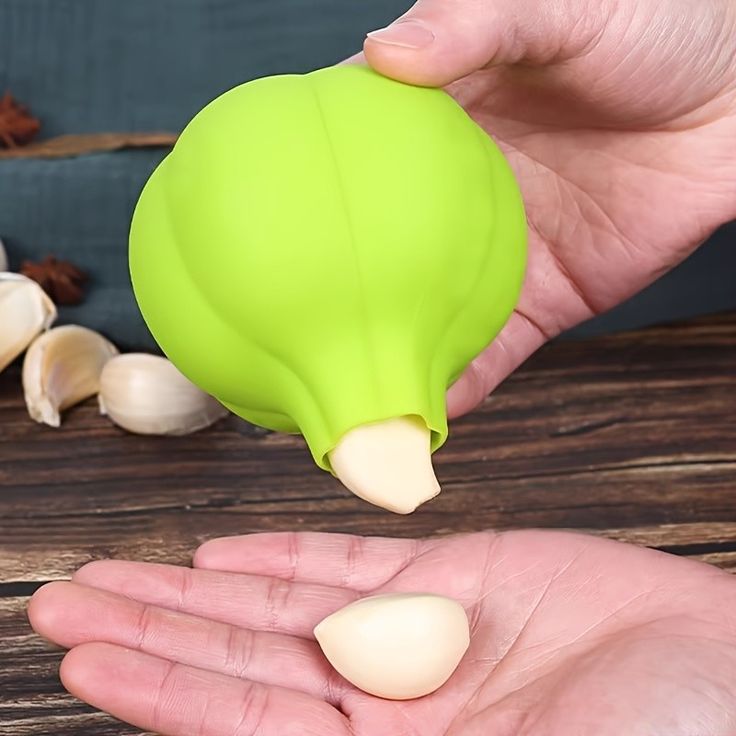 Silicone Garlic Peeling Tool